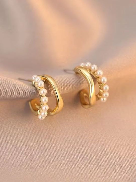 Charms Fashion Pearl Stud