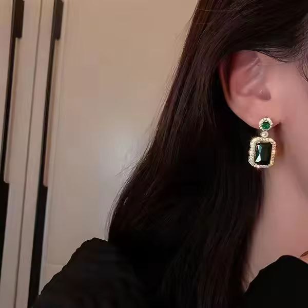Amazing Korean Jewelry For Women (DESIGN 7199)