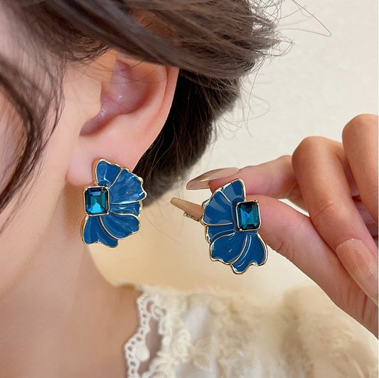 Blue Flower Temperament Earrings
