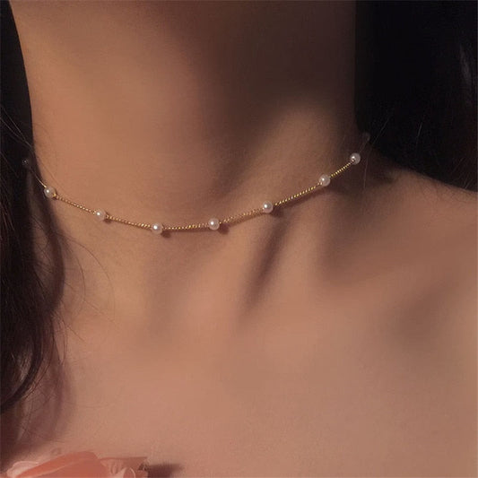 Dainty Pearl Chocker Necklace