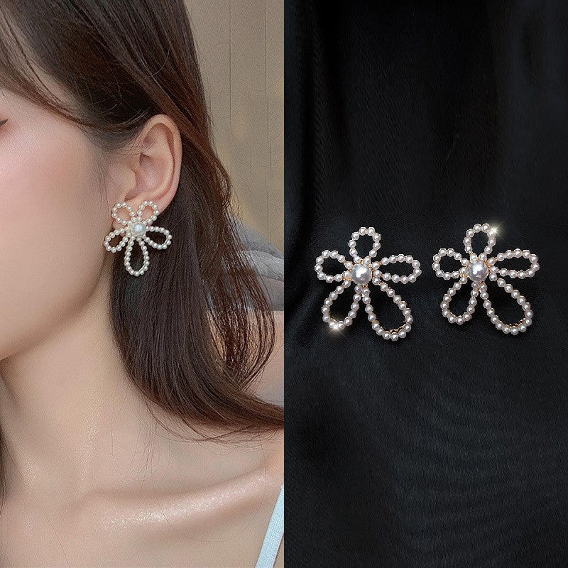 Hollow Flower Pearl Stud Earrings