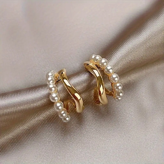 Charms Fashion Pearl Stud