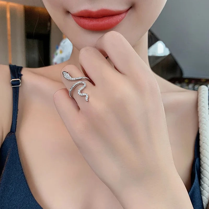 Gothic Open Snake Ring