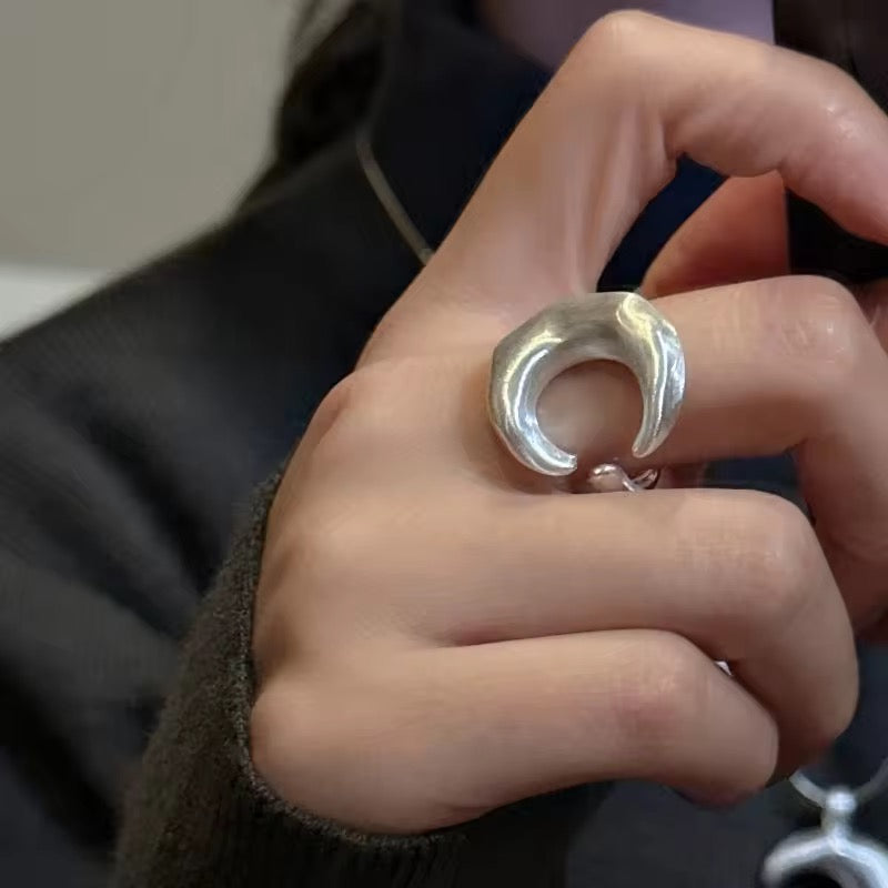 Moon Shape Open Finger Chunky Ring