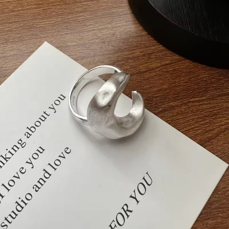 Moon Shape Open Finger Chunky Ring