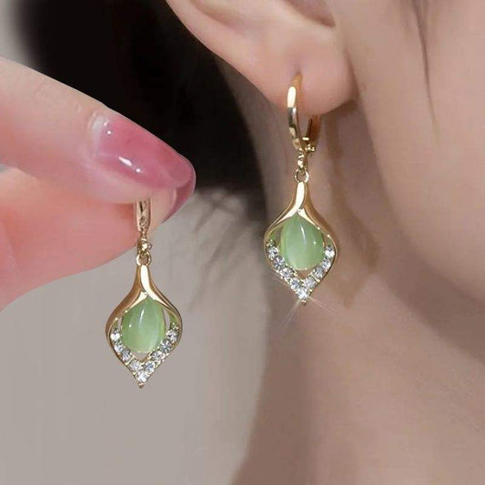 Vintage Cat's Eye Stone Earrings