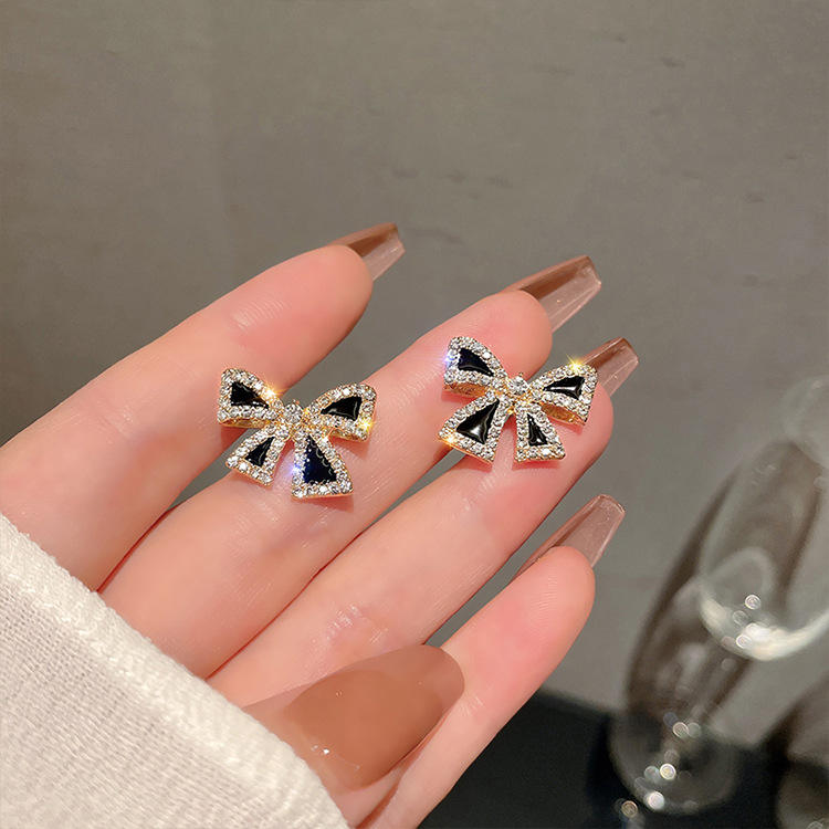 Bowknot Stud Earrings