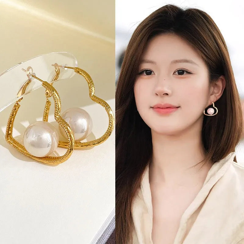 Heart Shape Pearl Earring