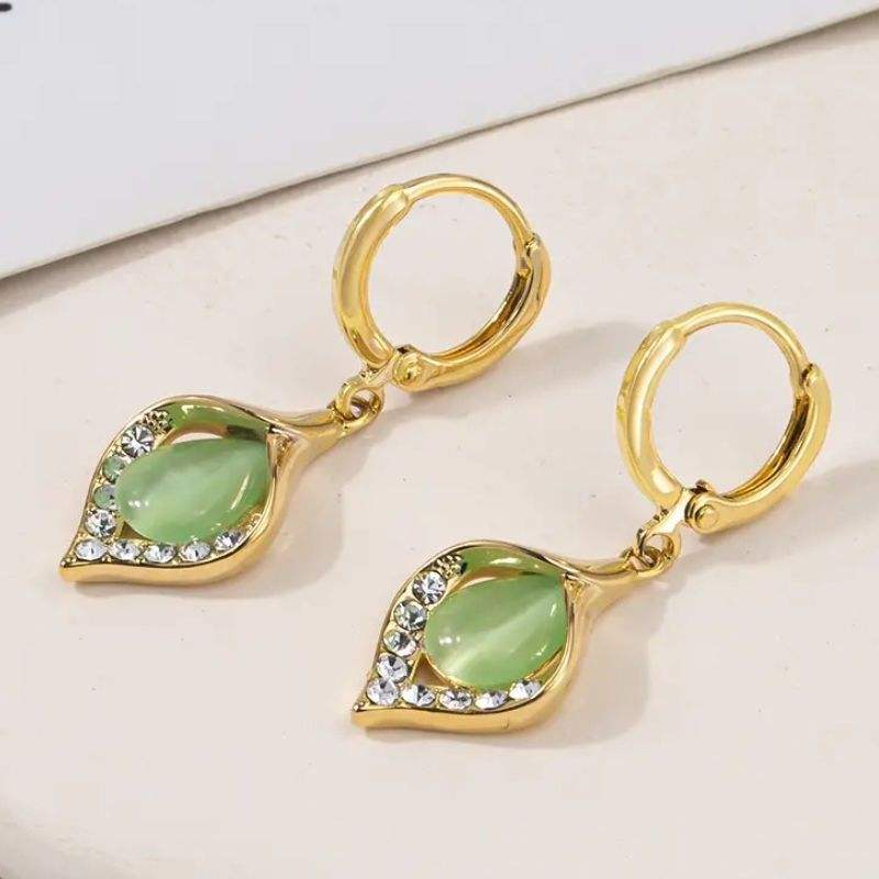 Vintage Cat's Eye Stone Earrings