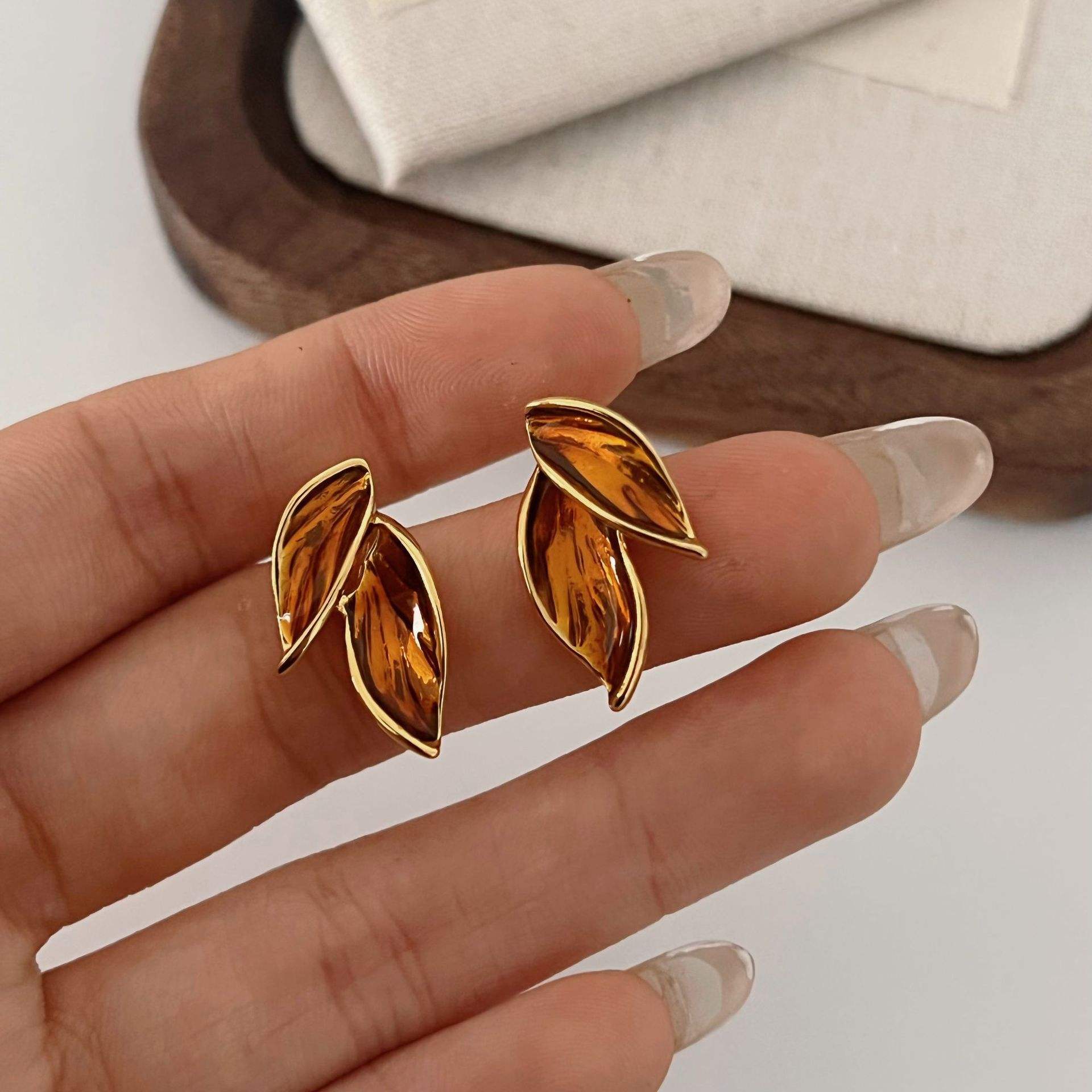 Brown Leaf Earrings