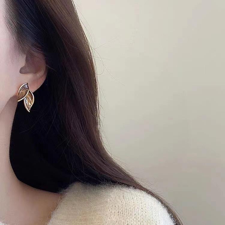 Brown Leaf Earrings