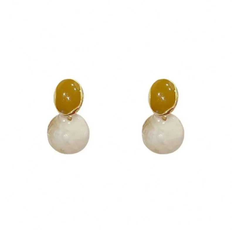 Contrasting Colors Drop Earrings