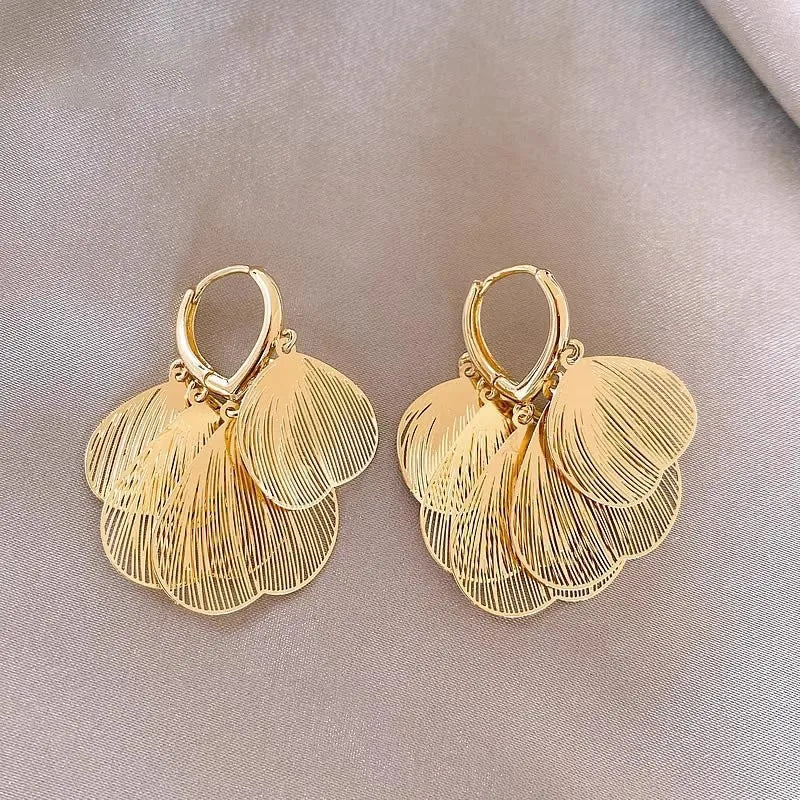 Butterfly-wing Tassel Earrings