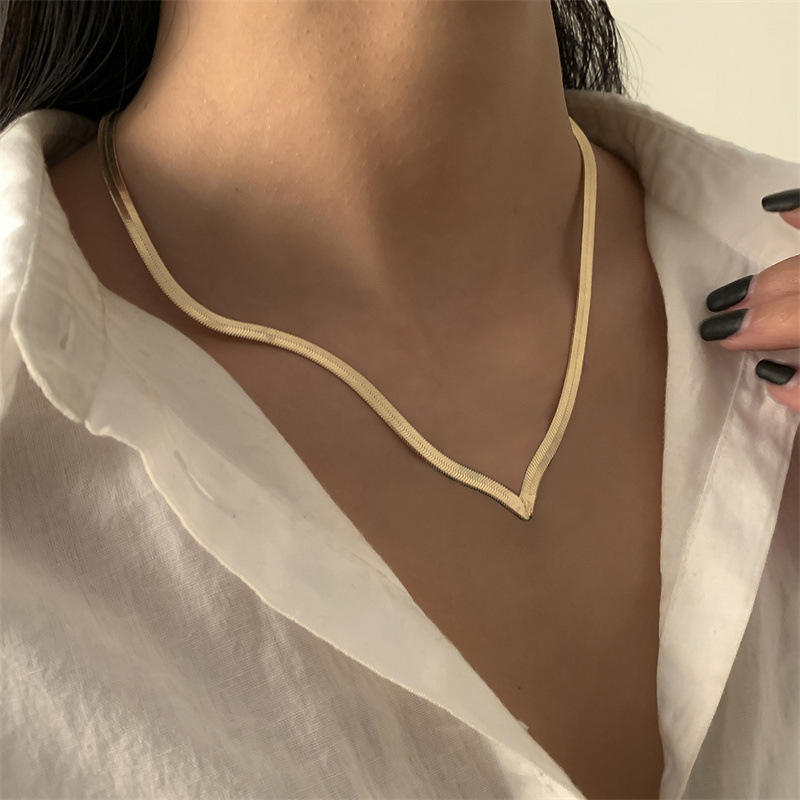 Trendy V-Shaped Snake Chain