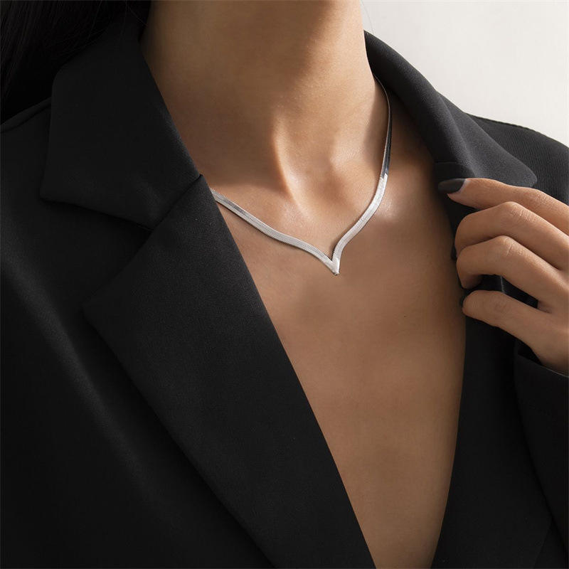 Trendy V-Shaped Snake Chain