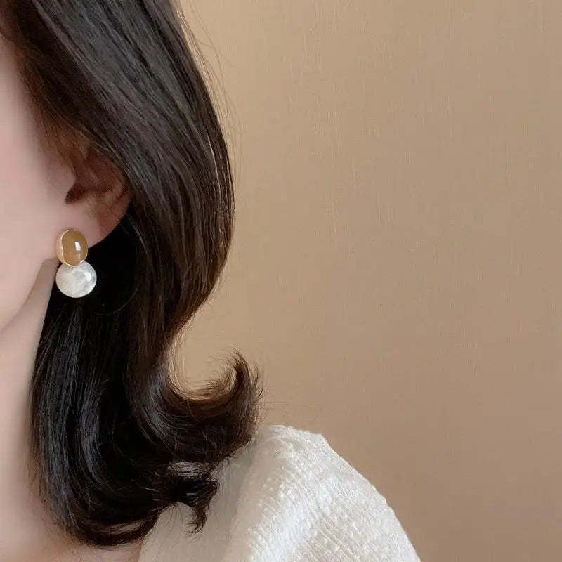 Contrasting Colors Drop Earrings