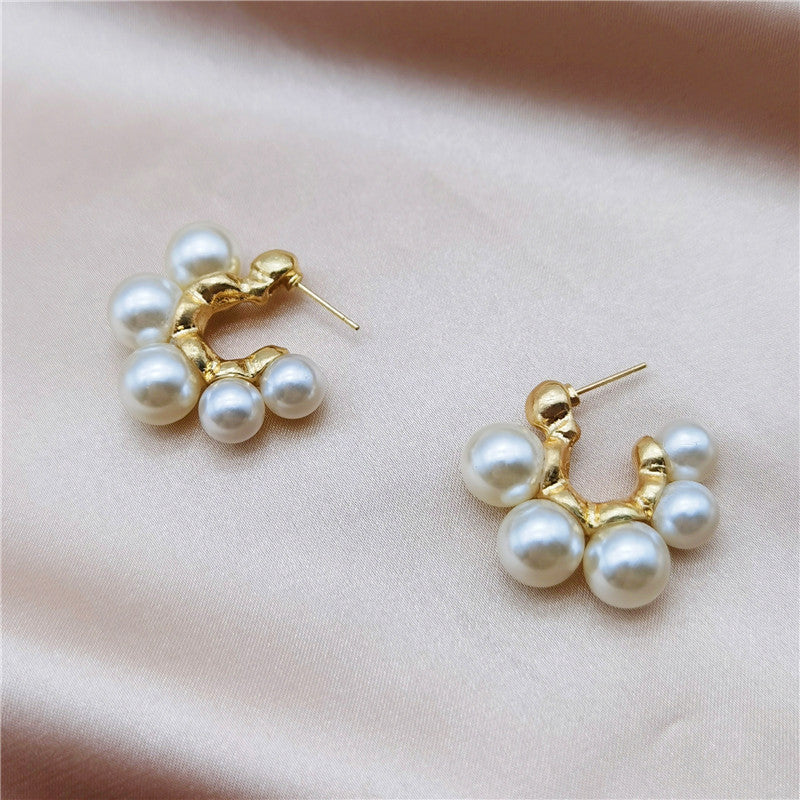 irregular pearl earrings