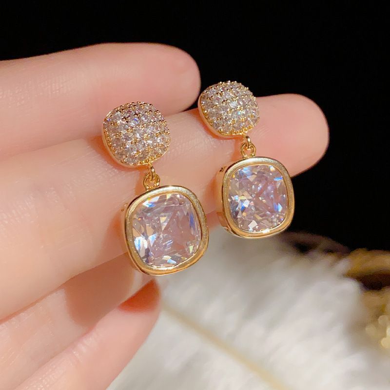 Simple square zircon earrings