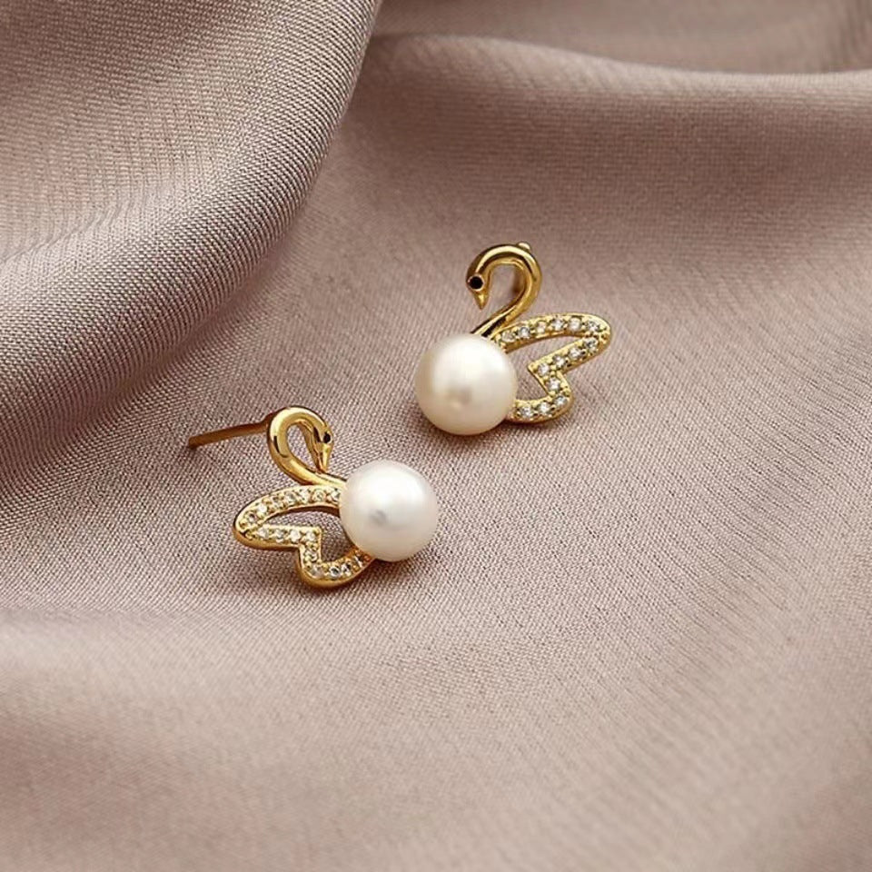Classic Little Swan Stud Earring