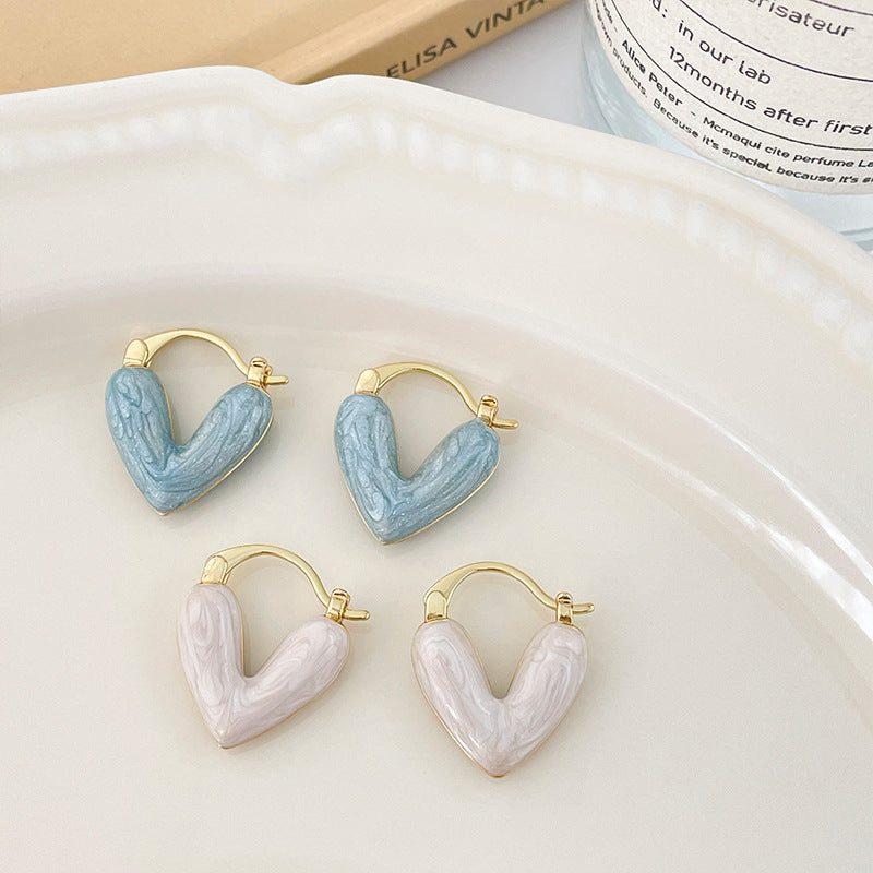 Love heart-shaped earrings