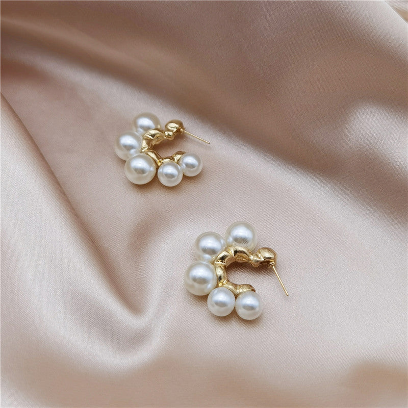 irregular pearl earrings