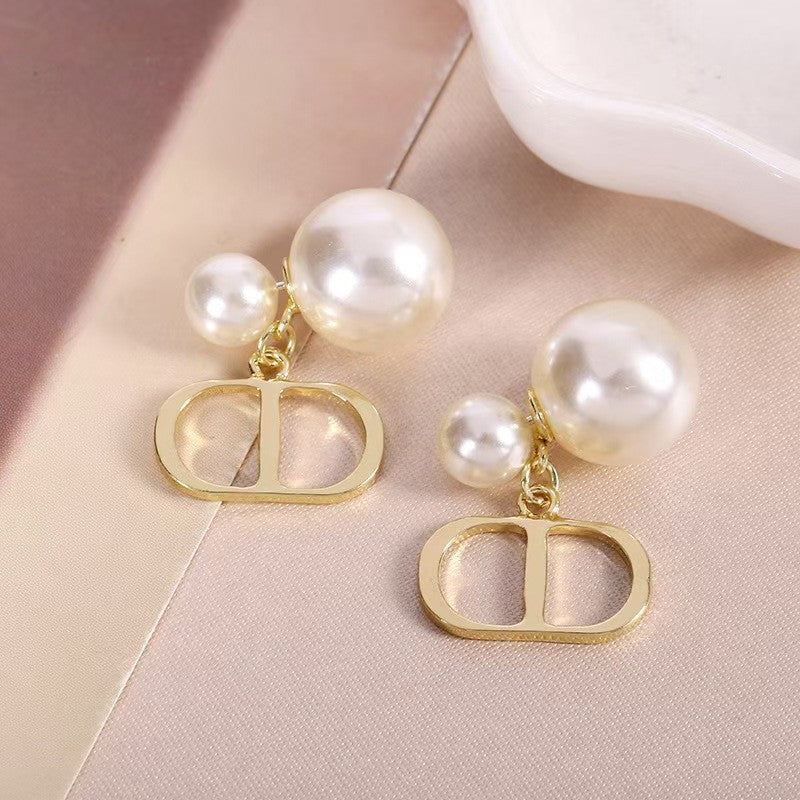 High-end Fashion Earrings