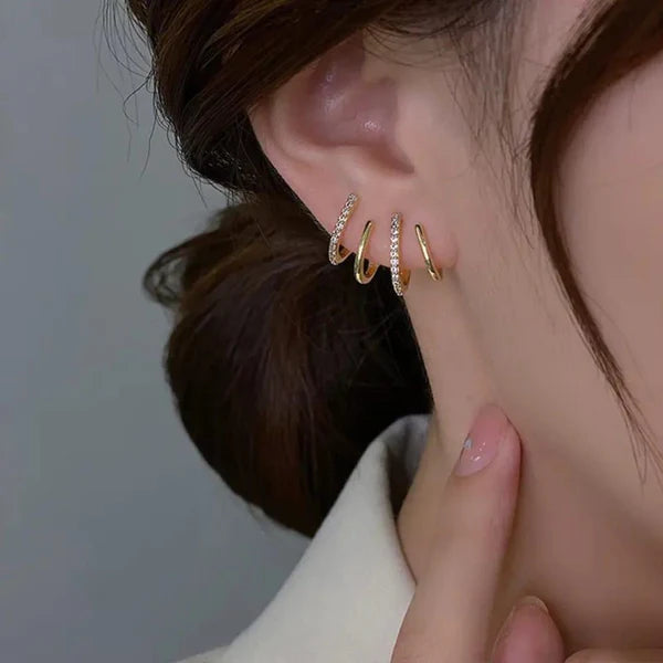 Four-Claw Stud Earrings