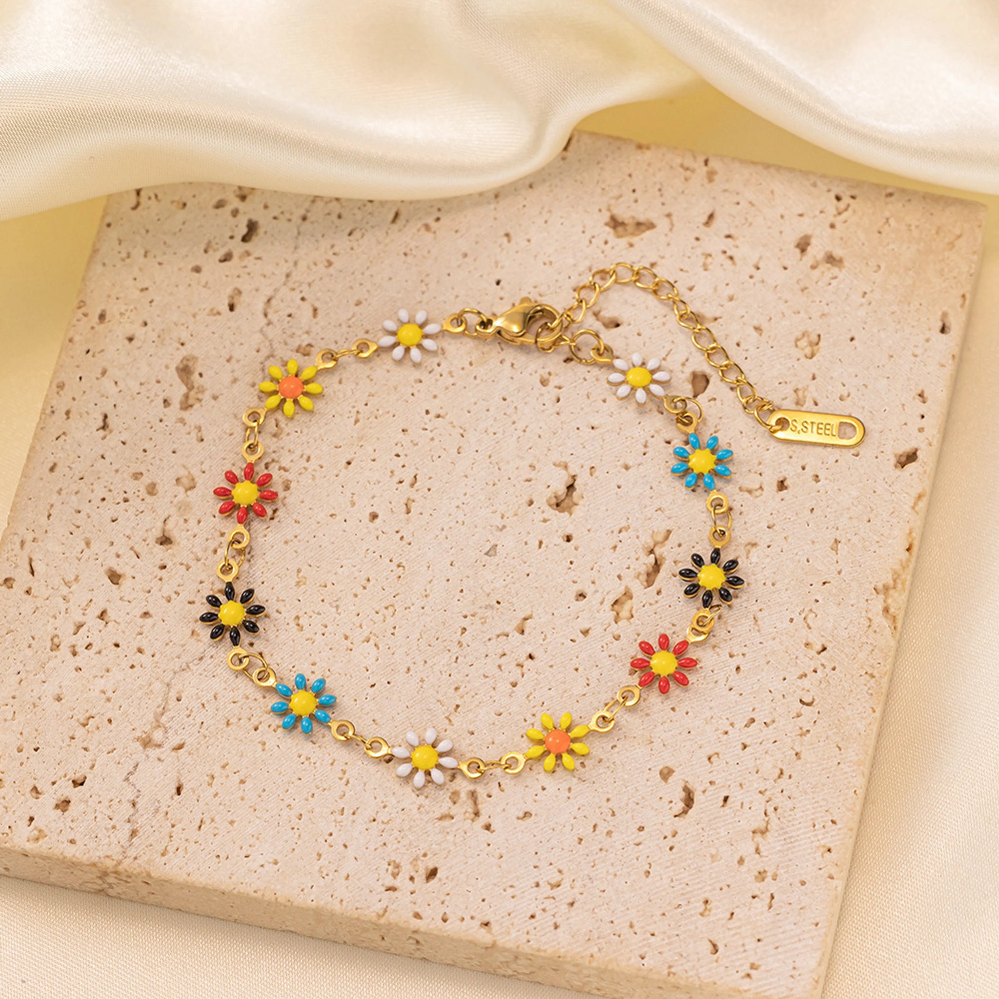 Colorful Daisy Bracelet