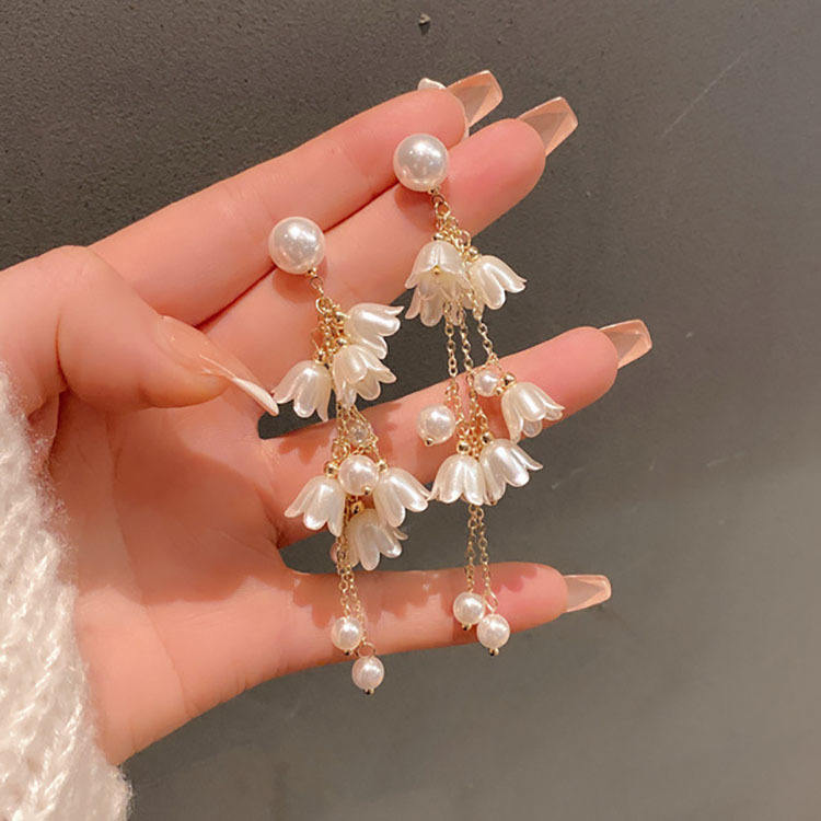 Lily Flower Dangle Earrings