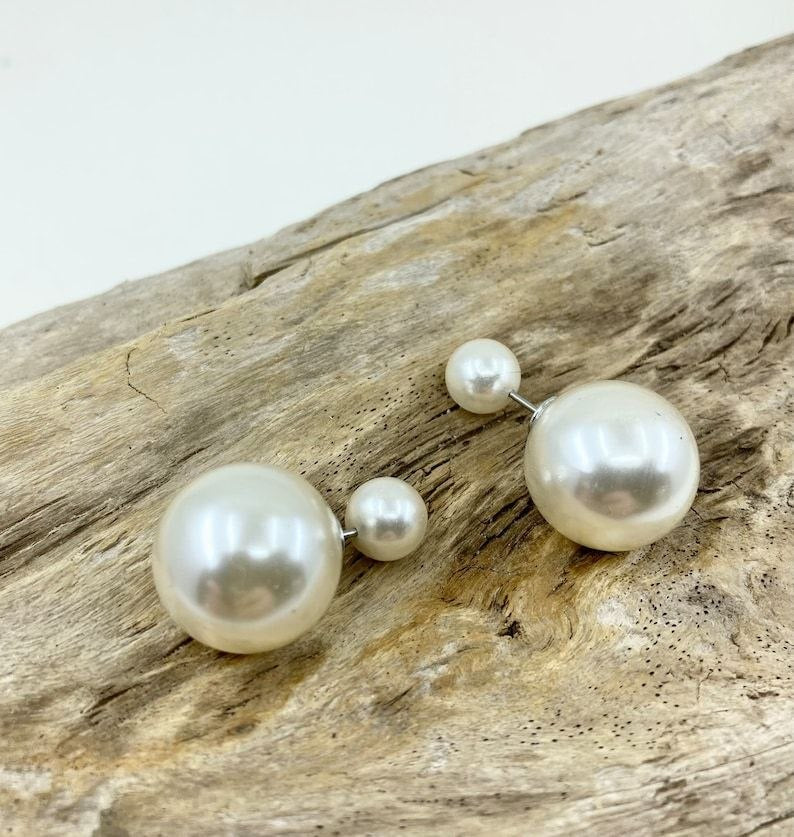 Fashion Pearl Earrings