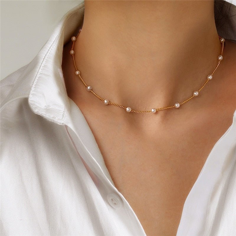 Dainty Pearl Chocker Necklace