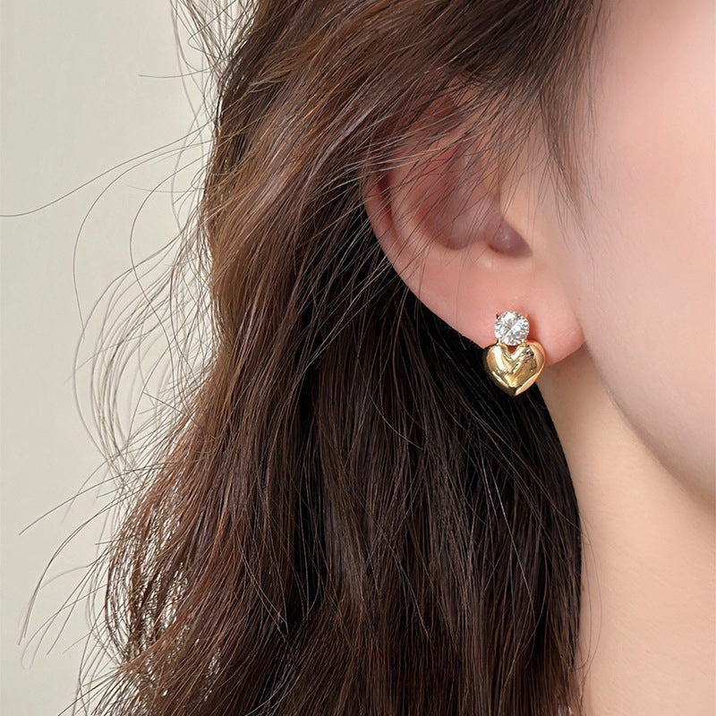 Sweet Heart Zircon Stud