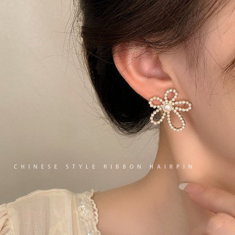 Hollow Flower Pearl Stud Earrings