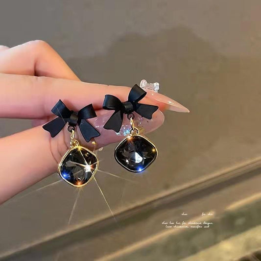 Black Bowknot Drop Earrings