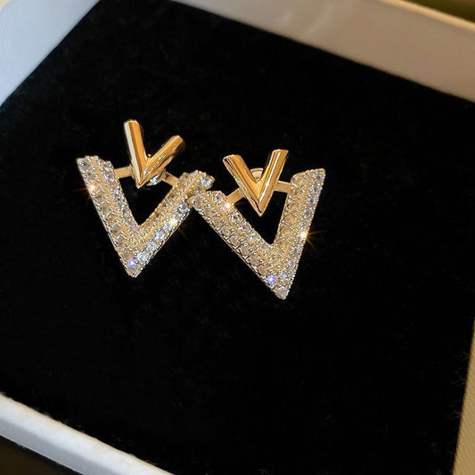 V Shape Stud Earring