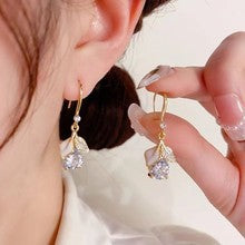 Korean Leaf Light Earrings