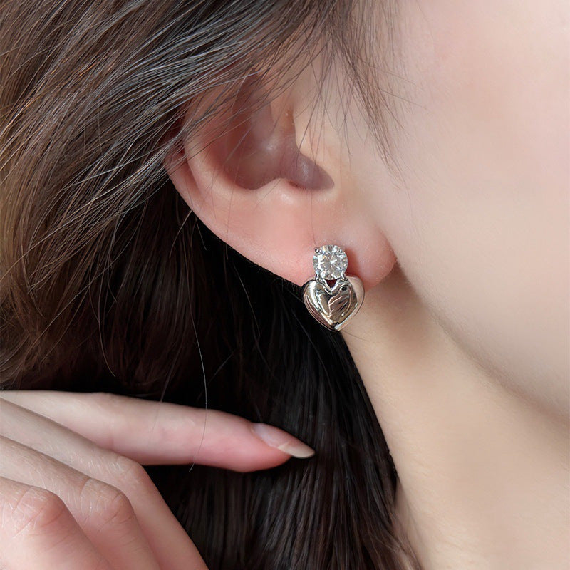 Sweet Heart Zircon Stud