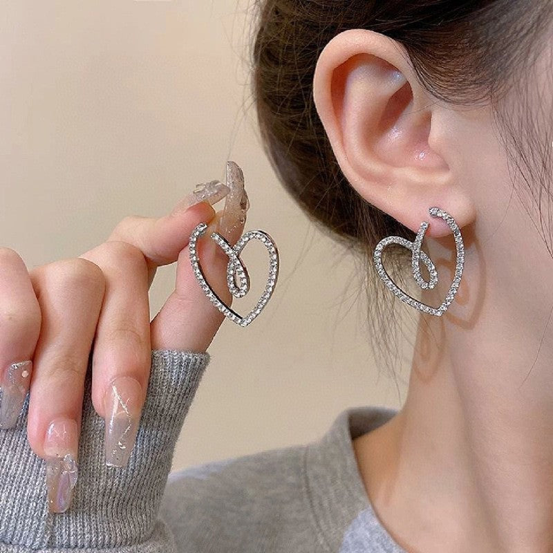 Hollow Big Heart Hoop Earring