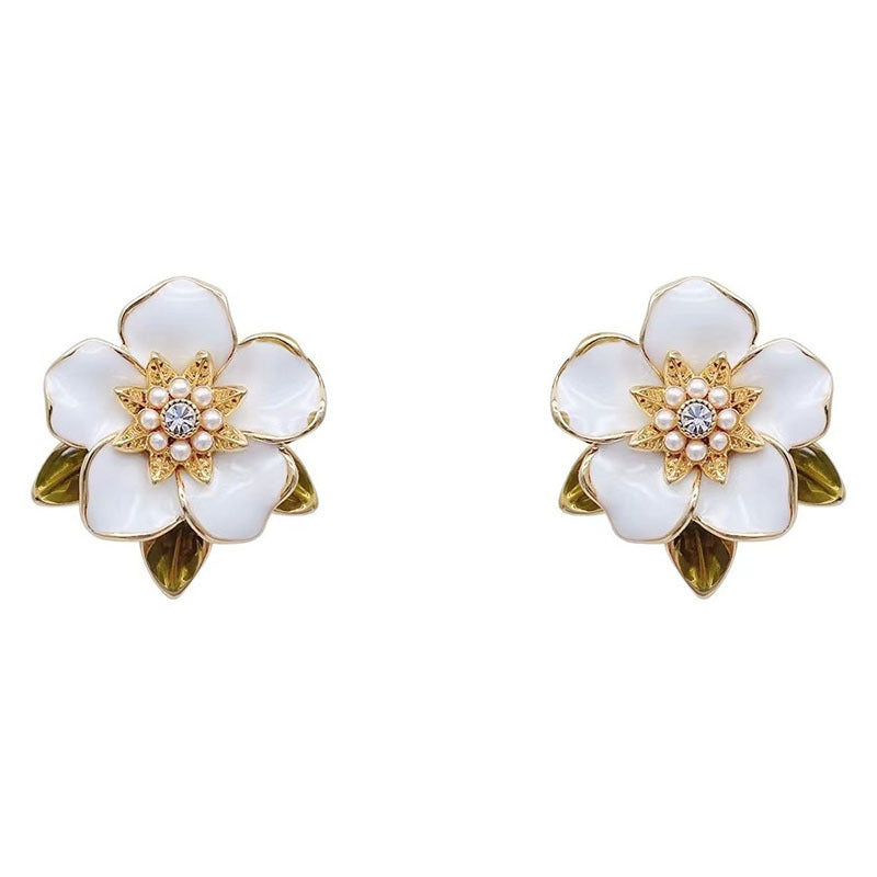 Fashion Pearl Leaf Flower Design Stud Earring