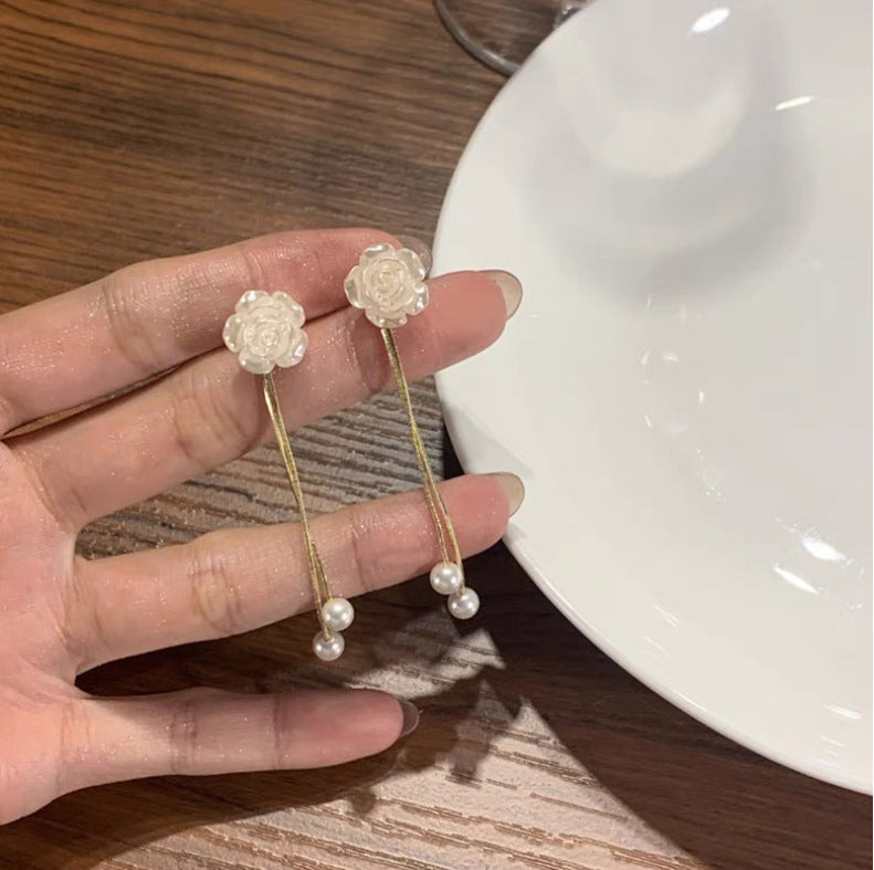 White Flower Tassel Earrings