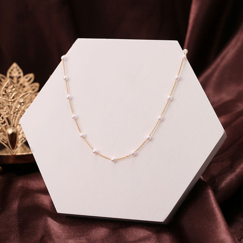 Dainty Pearl Chocker Necklace
