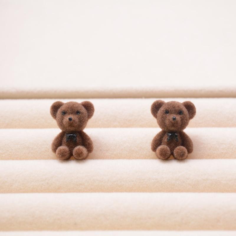 Trendy Bear Stud Earrings