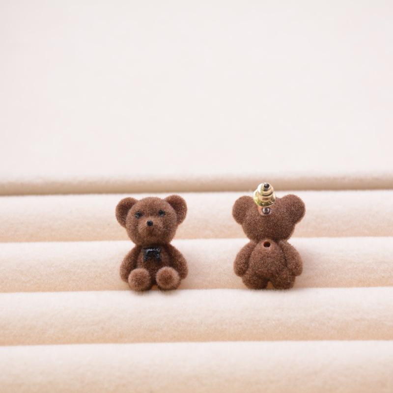 Trendy Bear Stud Earrings