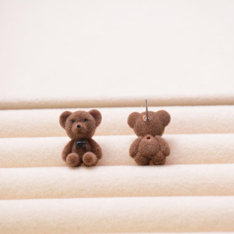 Trendy Bear Stud Earrings